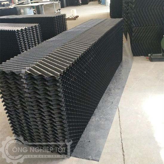 Tấm tản nhiệt tháp giải nhiệt Brentwood được sản xuất theo dây chuyền nên tối ưu hóa được chi phí